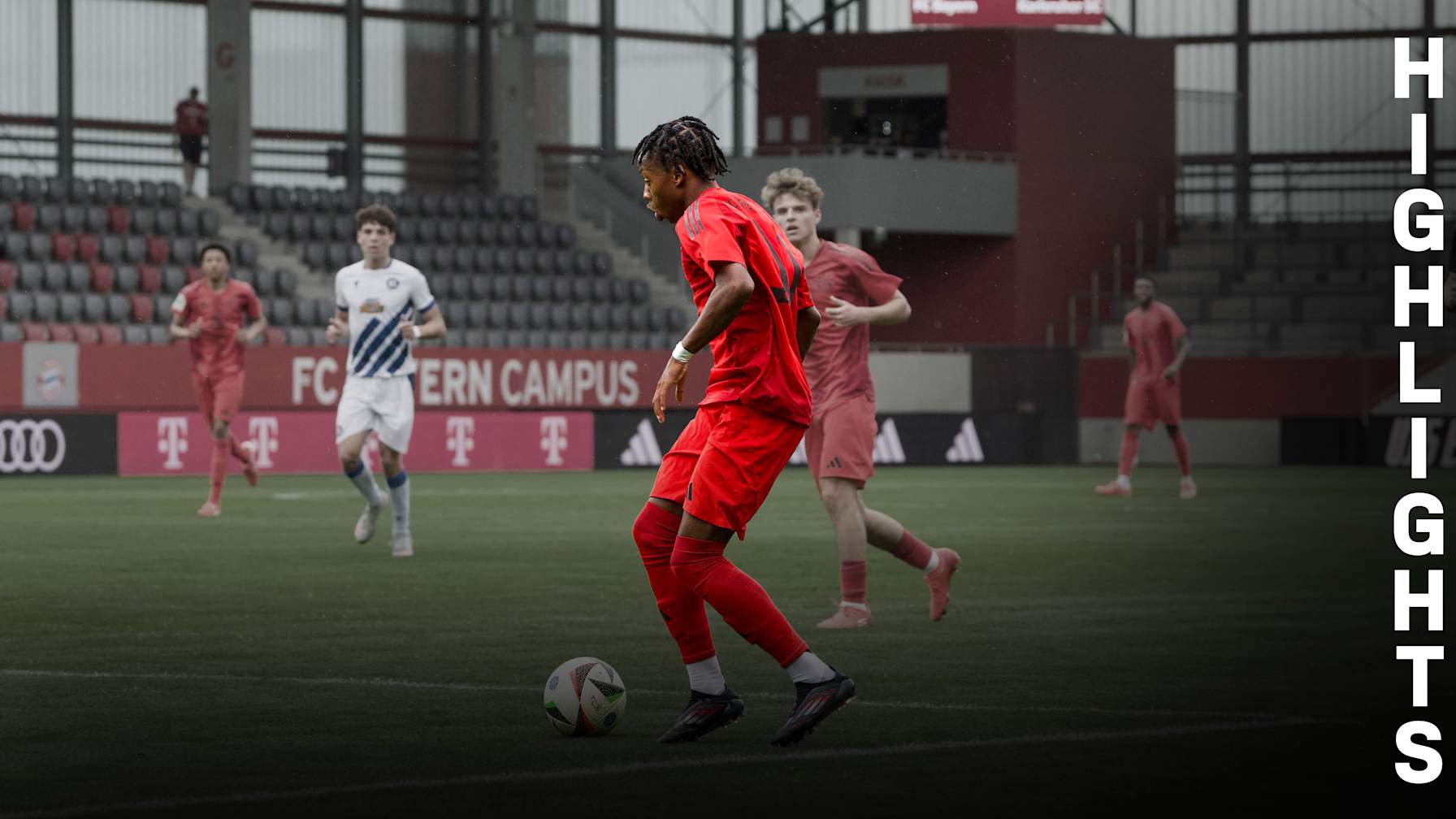 FC Bayern U17 gegen den Karlsruher SC