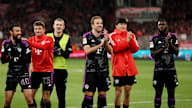 Harry Kane und seine Mitspieler feiern den 5:1-Erfolg des FC Bayern bei Union Berlin