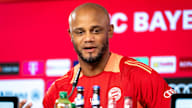 FC Bayern Vincent Kompany Training