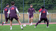 Louis Richter im Training der FC Bayern U19.