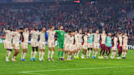 Celebracion, FC Bayern, Dinamo Zagreb