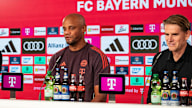 FC Bayern coach Vincent Kompany in Training