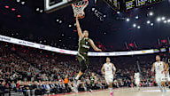 Johannes Voigtmann und der FC Bayern Basketball spielen erstmals gegen Paris Basketball im SAP Garden