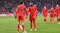 Jamal Musiala y Alphonso Davies celebran uno de los goles al Heidenheim