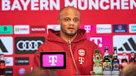 Vincent Kompany spricht im Pressetalk des FC Bayern vor dem Bundesliga-Spiel in Augsburg