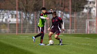 Die FCB-Amateure während einer Trainingseinheit an der Säbener Straße.