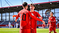 Spielszene aus dem Duell FC Bayern U19 gegen FC Schalke 04 U19
