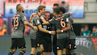 FC Bayern Spieler jubeln nach einem Tor gegen Leipzig