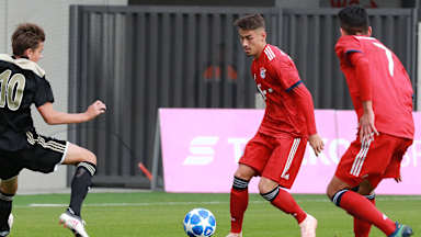 181002_u19_ajax