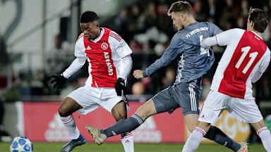 181212_u19-hv_ajax-fcb_get