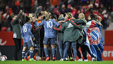 190328_frauen_prag