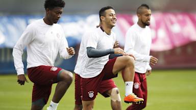fcbayerntvnews_110417