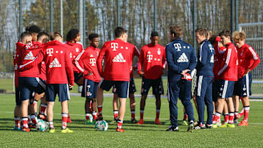 u17tsg_fcb_031117