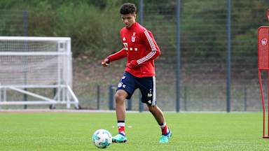 u17tsg_fcb_270418