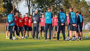 u19psg_fcb_250917