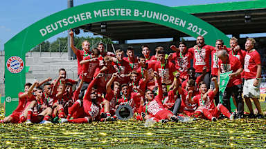 u17fcbsvw_18_fcb_180617