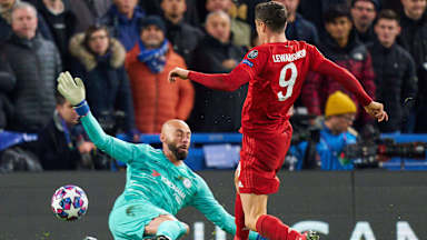 09_cfcfcb_250220_ima