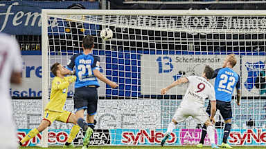 hof_fcb_08_ima_040417