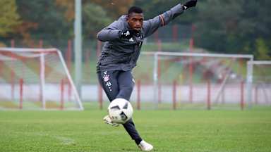 u17haching_fcb_111116