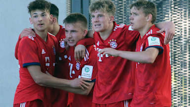 u17ksc_fcb_270419