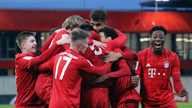 19121_u19tot_fcb