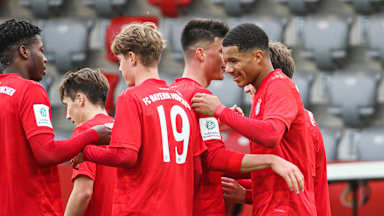 u19_fcb_221119