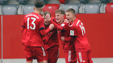 u17tsg_fcb_020319