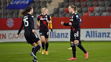210310_FCBBIK_06_get