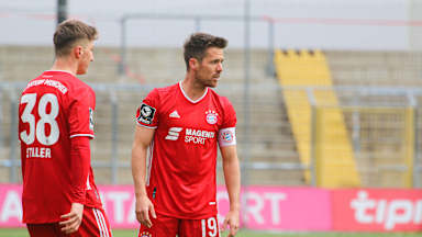 210403_FCBVFB_01_FCB