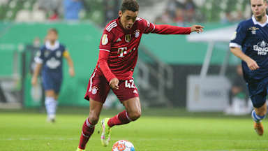 26_BSV-FCB_210825_IMA