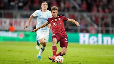 11_FCBKIEW_290921_DON