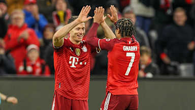 13_FCBSLB_021121_IMA