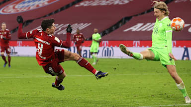 23_FCB-WOB_211217_IMA