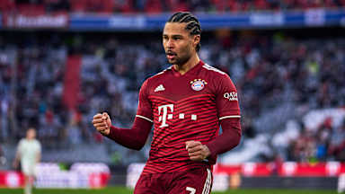 220220_Gnabry-Jubel_FCB-Fuerth_DON