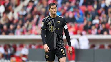 25_M05FCB_300422_IMA
