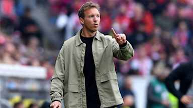 21_M05FCB_300422_IMA