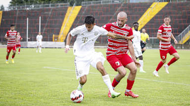 Die FC Bayern Amateure reisten am zehnten Spieltag der Regionalliga Bayern nach Augsburg.