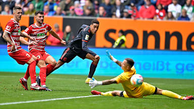 Musiala FC Bayern FC Augsburg