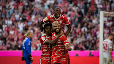 Mathys Tel, Eric Maxim Choupo-Moting, Kingsley Coman, Jubel, FC Bayern