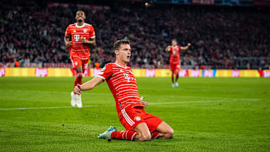 Benjamin Pavard FC Bayern Allianz Arena