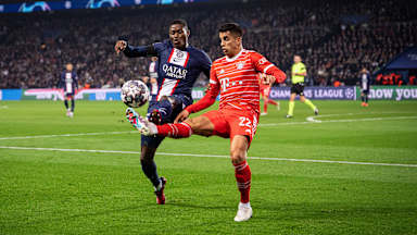 06-psg-fcb-140223-mel