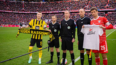 Rot gegen Rassismus FC Bayern Borussia Dortmund
