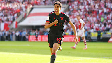 Jamal Musiala claims the 2022/23 FC Bayern Goal of the Season