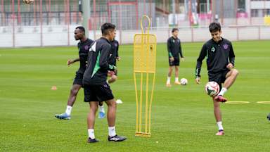230804-training-fcb_11