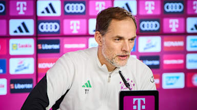 Thomas Tuchels addresses the FC Bayern press conference