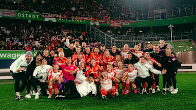 FC Bayern Women versus Wolfsburg Behind the Scenes