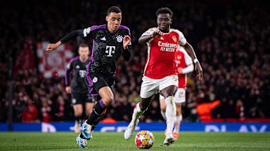 Jugada del partido correspondiente a los cuartos de final de la Champions League entre el FC Arsenal y el FC Bayern