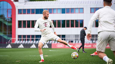 Bayern training before Real Madrid second leg