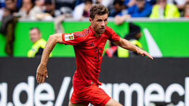 Thomas Müller en el partido de Bundesliga del FC Bayern contra el Hoffenheim