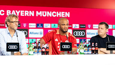 Vincent Kompany spricht im Pressetalk des FC Bayern.
